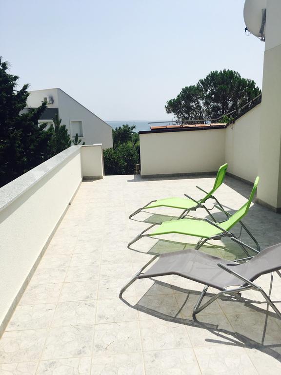 Apartment Mira Novalja Zewnętrze zdjęcie